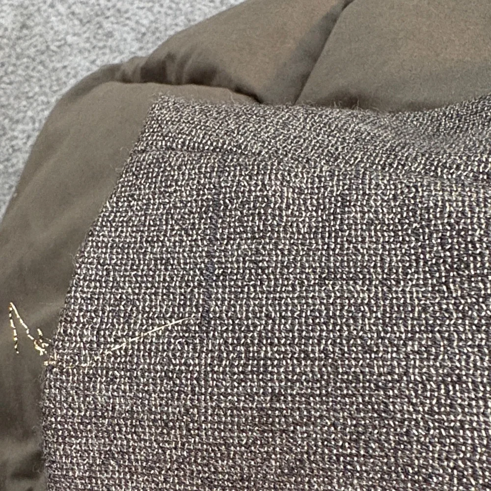 Banana Republic Shimmering Gold Blazer 4p - Picture 12 of 12